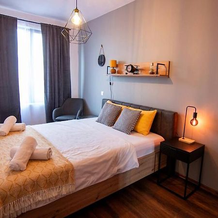 דירות סופיה Аpartment With Free Parking מראה חיצוני תמונה